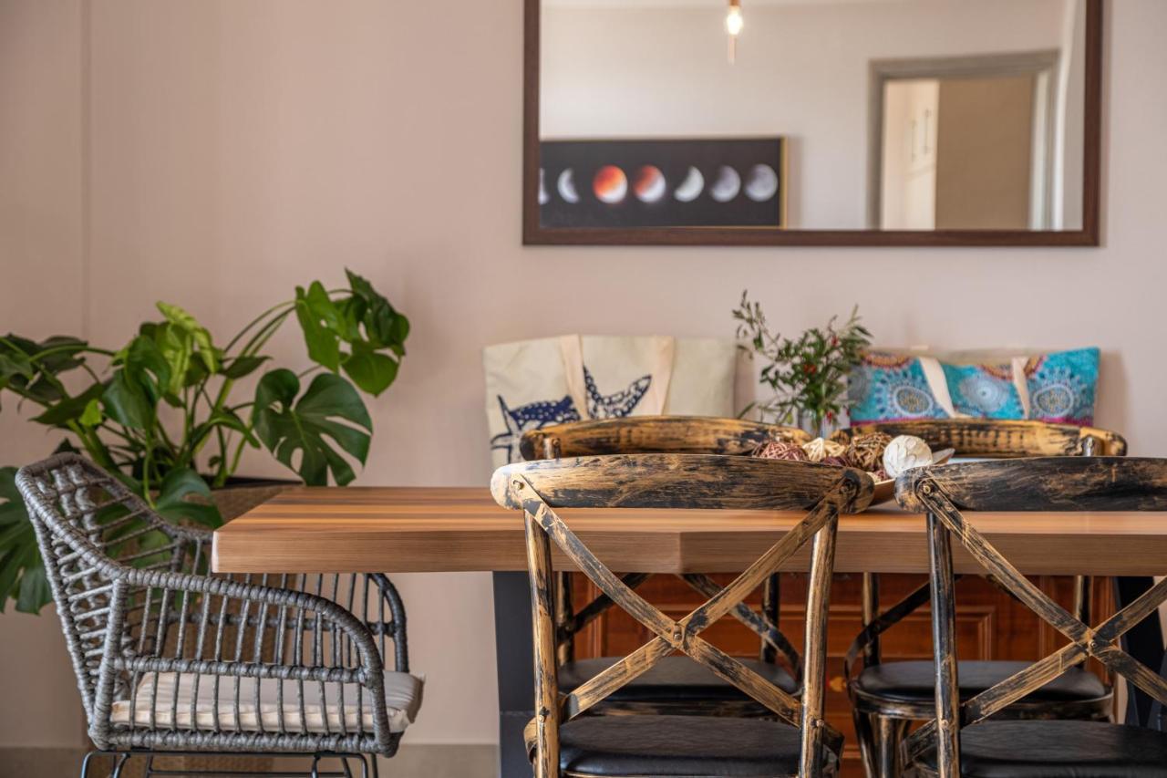 Iliana Apartments 托隆 外观 照片
