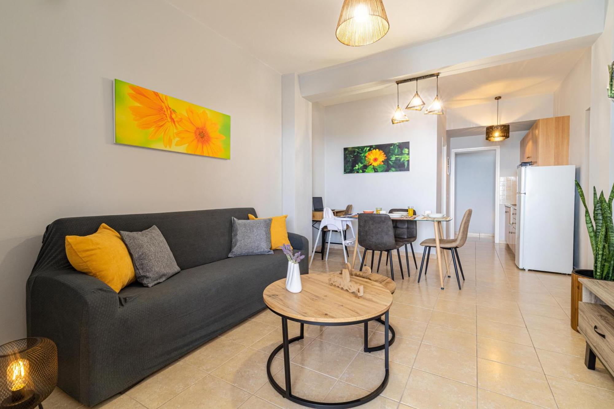Iliana Apartments 托隆 外观 照片