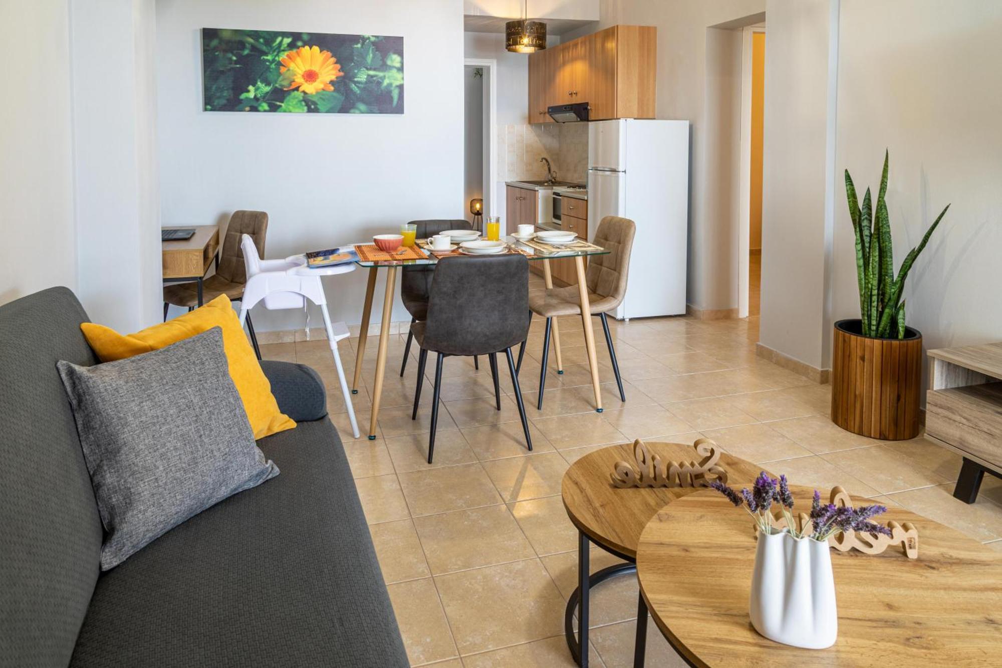 Iliana Apartments 托隆 外观 照片